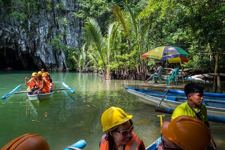 How to Support Ecotourism how to support ecotourism